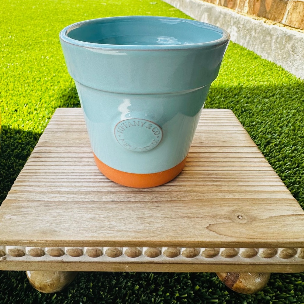 Tiffany & Co. T Blue Terracotta Flower pot